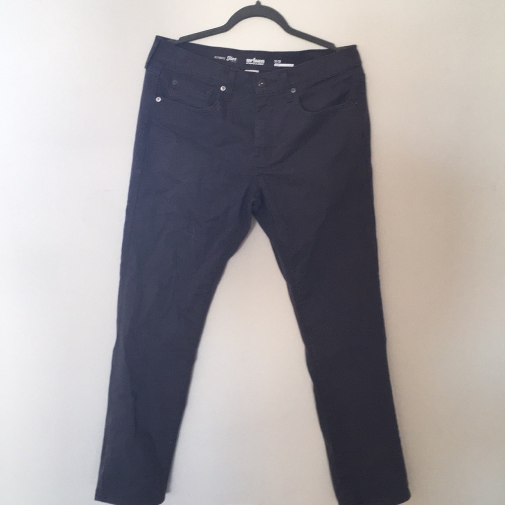 Urban Pipeline Men’s Grey Khakis Slim Fit